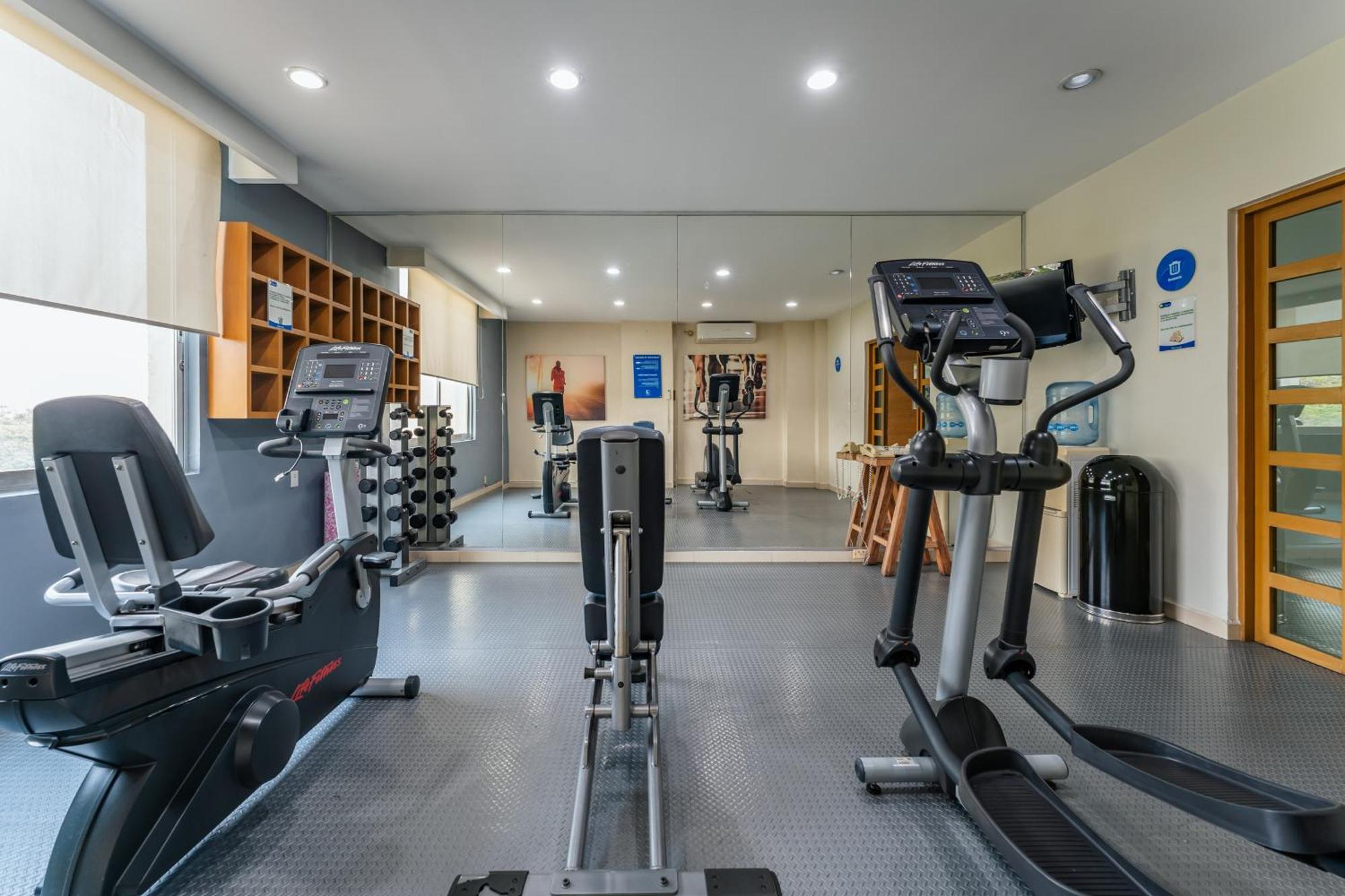 Hotel La Venta Inn Villahermosa Eksteriør bilde